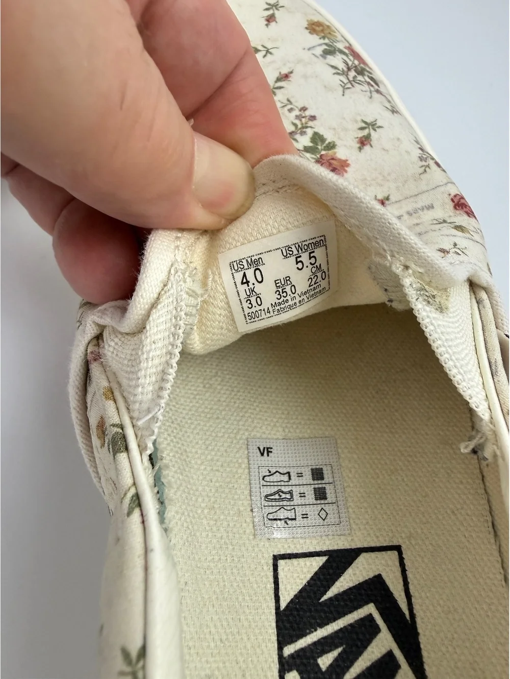 Vans Classic Slip On Floral Sneakers Women's 5.5 Cream Pink Green Flowers